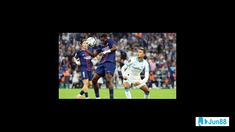 Hình ảnh hành động trận đấu giữa PAOK và Maccabi Tel Aviv