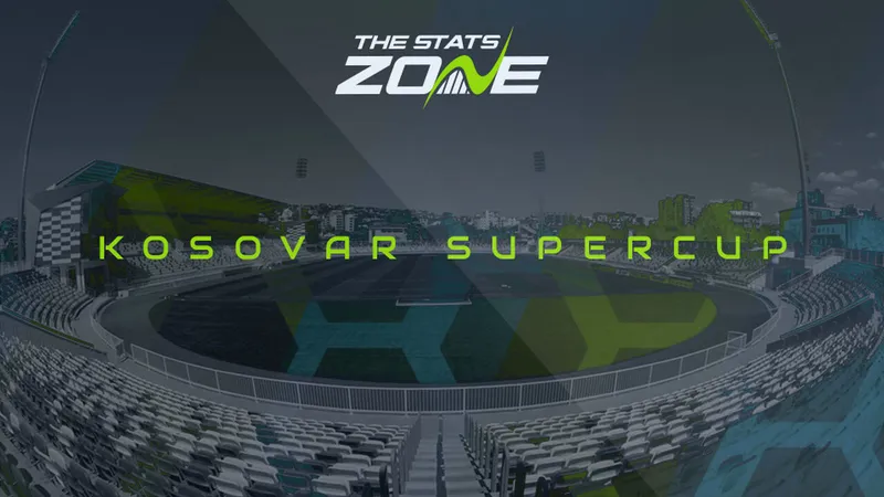 Cầu thủ Drita và Prishtina đấu tranh gay gắt trên sân cỏ